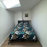 à Comme à La Maison *